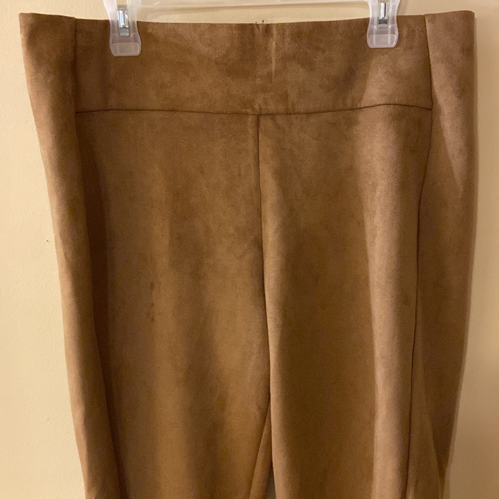 Ricki’s custom fit waist faux suede pants/leggings - XL/regular - NWT